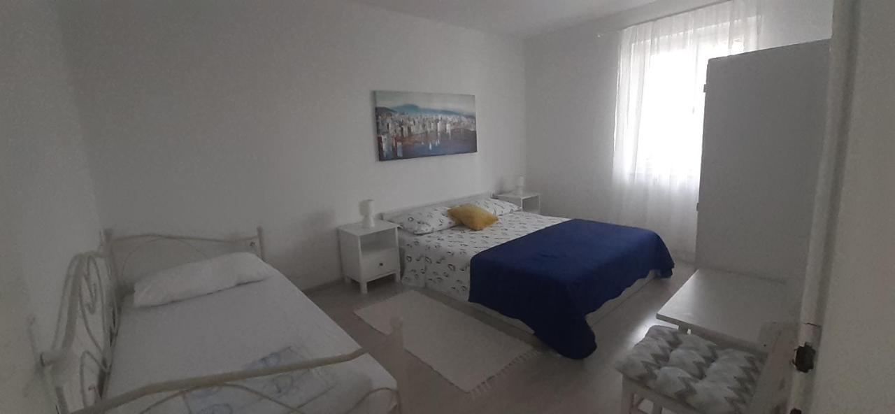 Holiday Home Casa Bianca Sukosan Luaran gambar